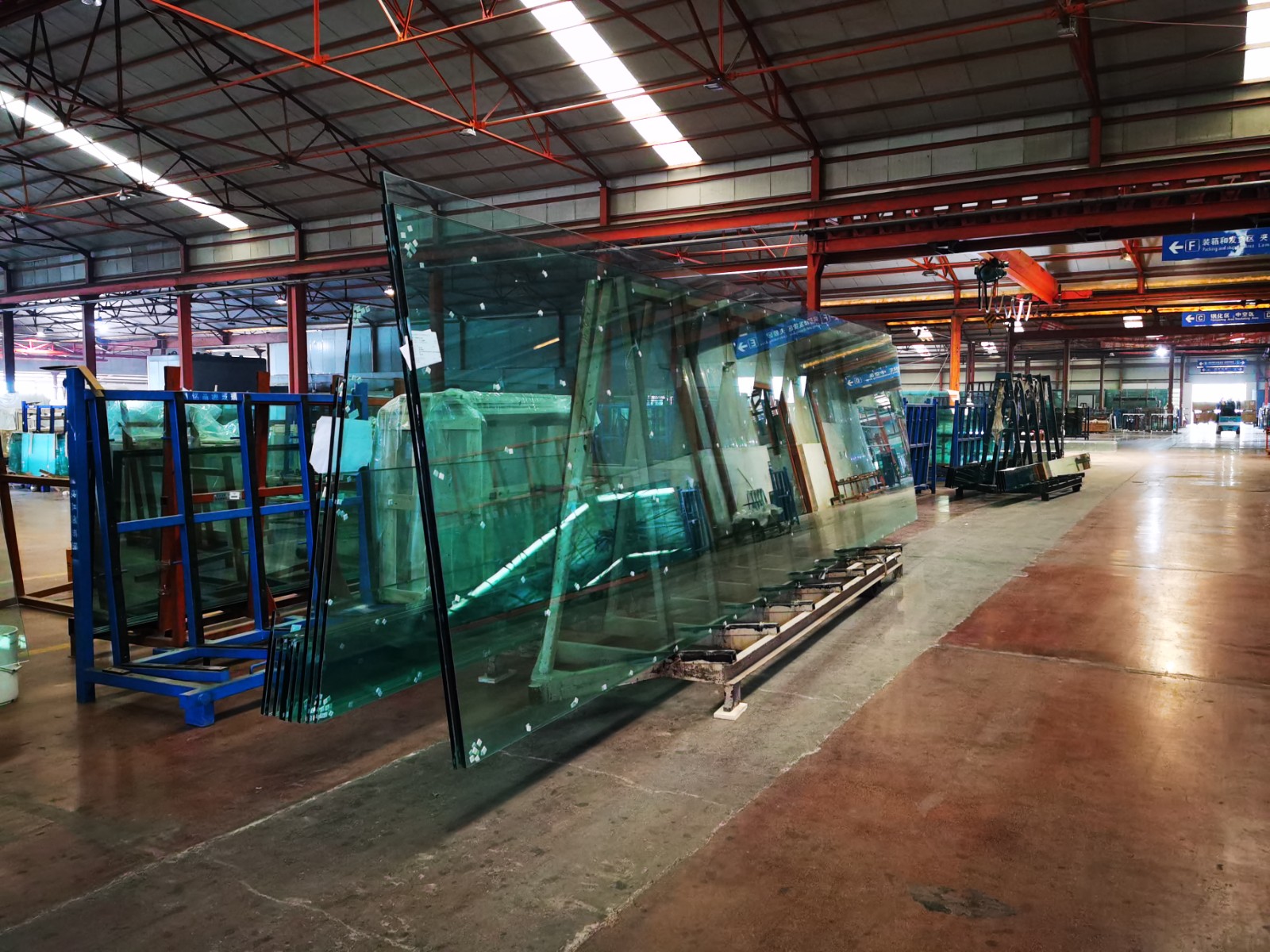 超大钢化玻璃、超大弯钢化玻璃